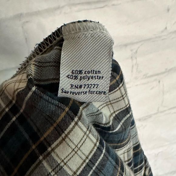Croft & Barrow Teal, White, and Gold Plaid Dress Shirt, Medium, Pre-owned - Picture 5 of 6
